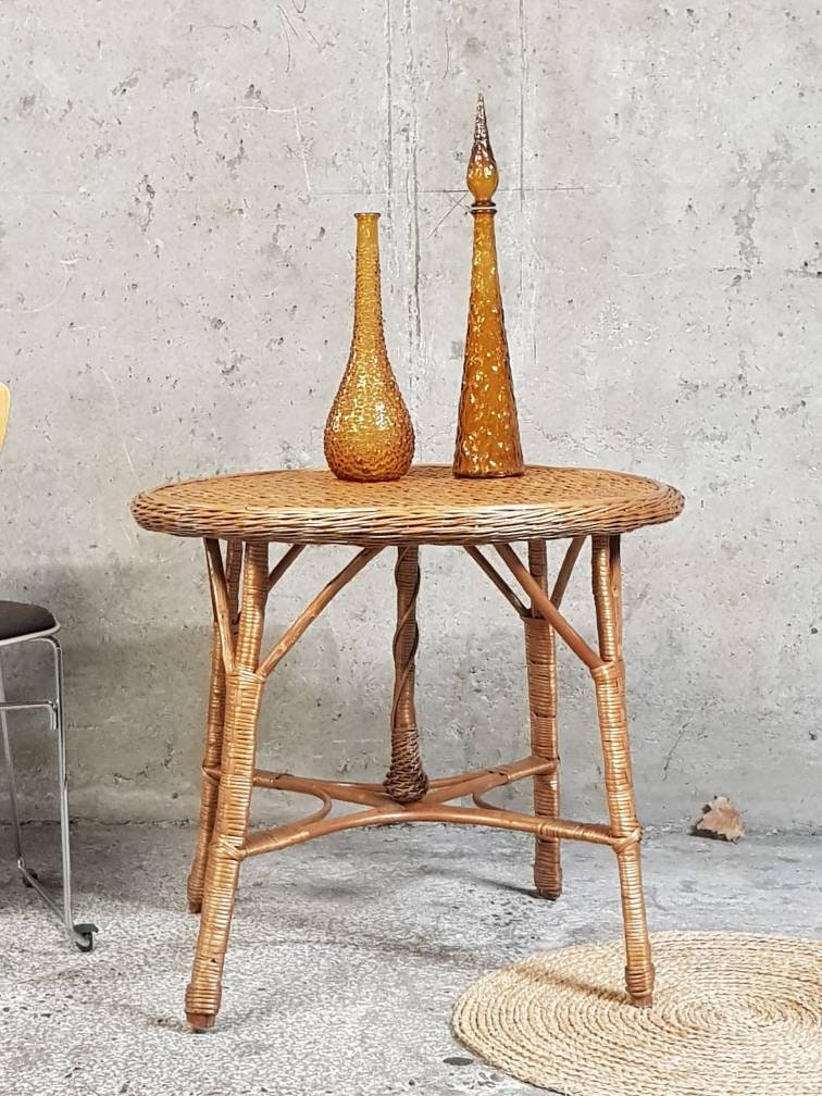 Table Ronde en Rotin Vintage