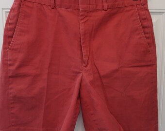 Vintage NANTUCKET RED SHORTS size 32 from Murray&#39;s Toggery Shop Nantucket (unmarked) from the 1980&#39;s - a summer essential