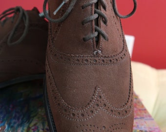 brown brooks shoes