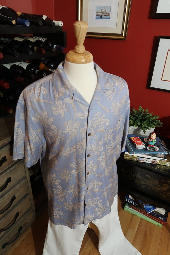 Vintage Mens Joseph A. Bank Tommy Bahama Style Cam