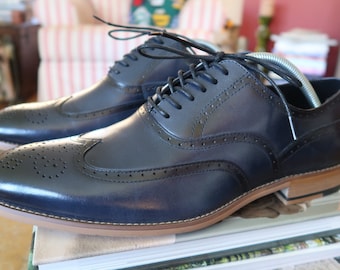 Vintage 90s Stacy Adams Leather Wingtip Oxfords, Brogue  display picture 1