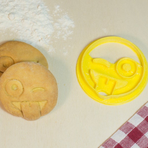 Formina biscotti emoticon occhiolino - Emoji Cookie Cutter