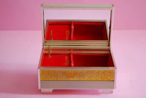 oriental music box