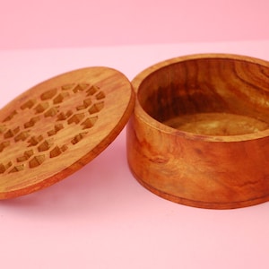 Vintage Wooden Box | Trinket or Ring Box | Antique wooden box | Carved wooden box | Made in India Wooden Box