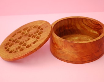 Vintage Wooden Box | Trinket or Ring Box | Antique wooden box | Carved wooden box | Made in India Wooden Box