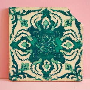 Vintage Tile | Genuine vintage Portuguese tile |  Antique traditional Azulejos Pattern Hand Painted Azulejo Ceramic green