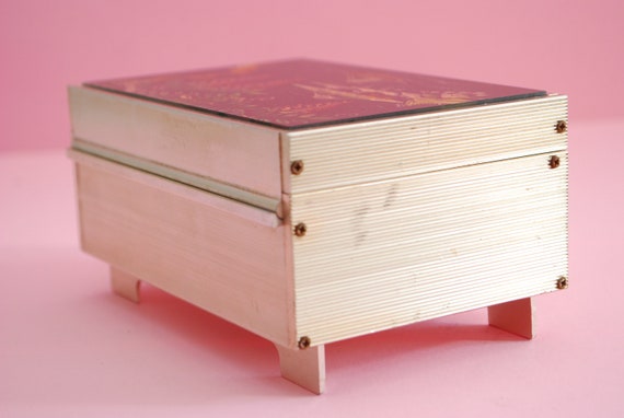 oriental music box