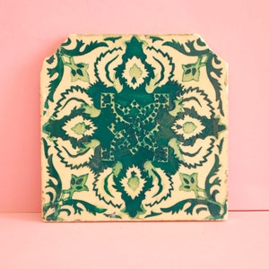 Vintage Tiles | Genuine vintage Portuguese tile |  Antique traditional Azulejos Pattern Hand Painted Azulejo Ceramic green