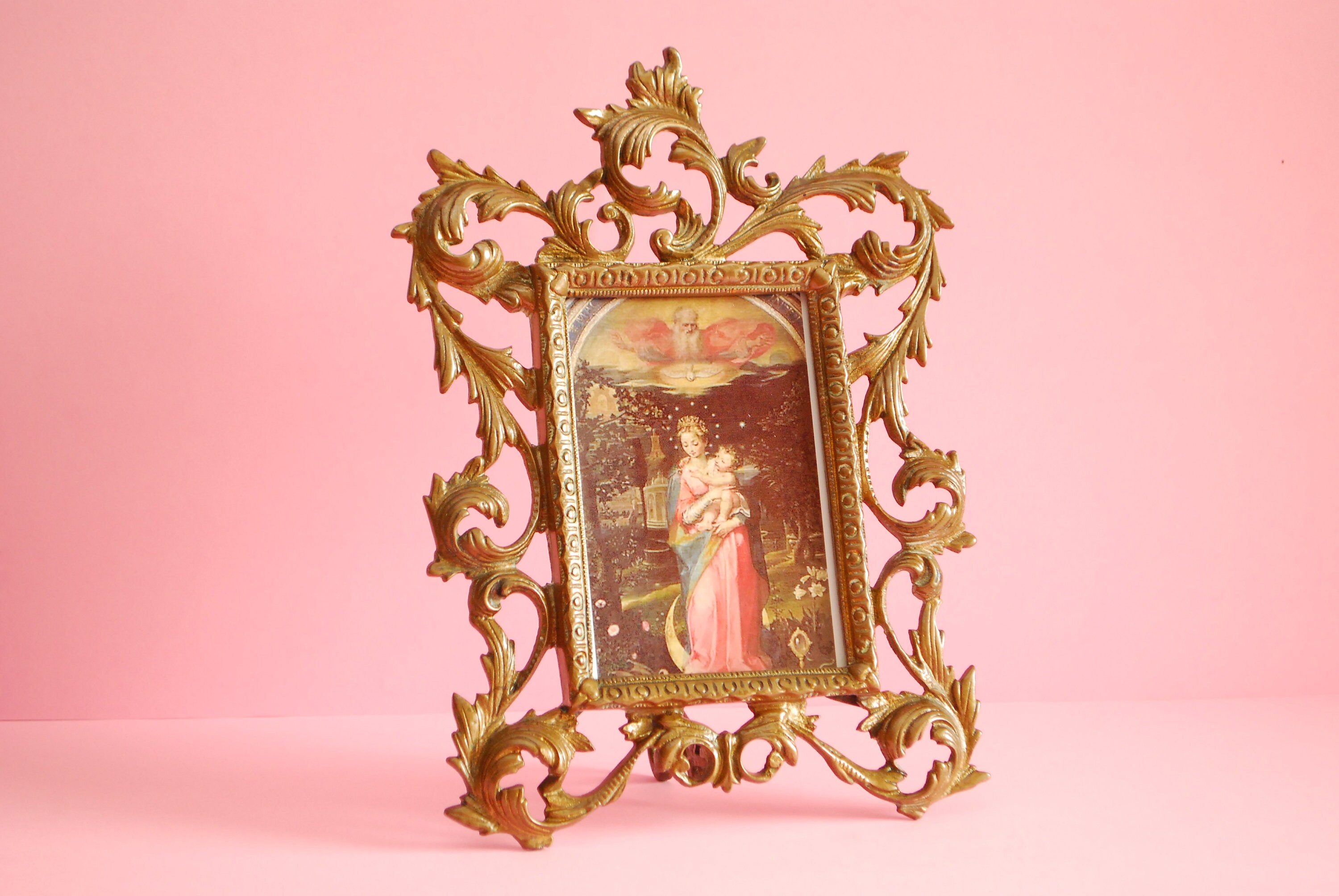 Antique Brass Picture Frame | Vintage Victorian Frame | Vintage  display picture 1