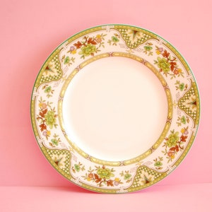 Vintage ceramic Wedgwood Tamarisk Breakfast / Lunch Plate | Antique Wedgwood Tamarisk Dish