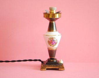 Vintage Brass Table Lamp: Ceramic Pastoral Scene, Victorian Decor
