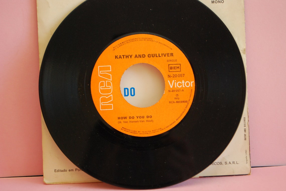 Kathy And Gulliver - How Do You Do / I Know The Rain |  Vinyl 7" 45 RPM Single Record | Seventies retro 1972 |, foto 3 di 4