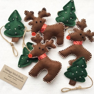 Reindeer Garland - Christmas Garland - Christmas Bunting - Felt reindeer & Christmas tree garland