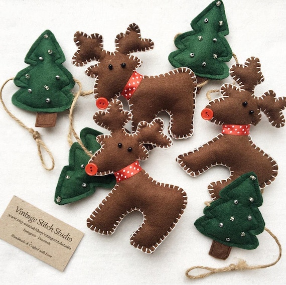 Reindeer Garland - Christmas Garland - Christmas Bunting - Felt reindeer & Christmas tree garland