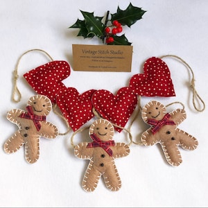 Gingerbread Man Garland, Scottish Christmas Decoration, Christmas Bunting, Felt Gingerbread & Heart Garland, Tartan