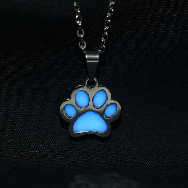 Collier pet Paw, Collier Glow in the Dark Pet Paw, Collier Paw Print, Pendentif Small Pet Paw, Bijoux Cat Dog Lovers, Collier Charm Paw