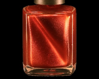 Come Along Pond 21 Free Vegan Red Magnetic Cat's Eye Nail Polish