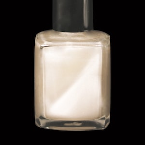 Don't Blink 10 Free Creamy White Magnetic Cat's Eye Nail Lacquer