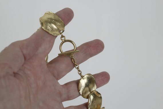 Vintage Gold Petal Collar Chunky Gold Tone Statem… - image 8