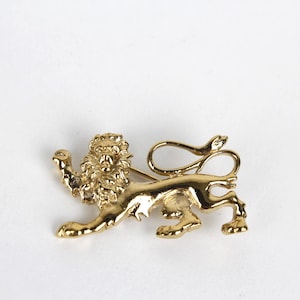 Vintage Gold Tone Lion Brooch Pin