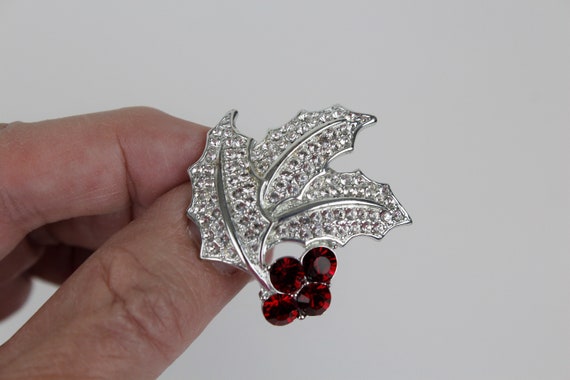 Vintage Monet Silver Tone Holly Sprig Brooch with… - image 1