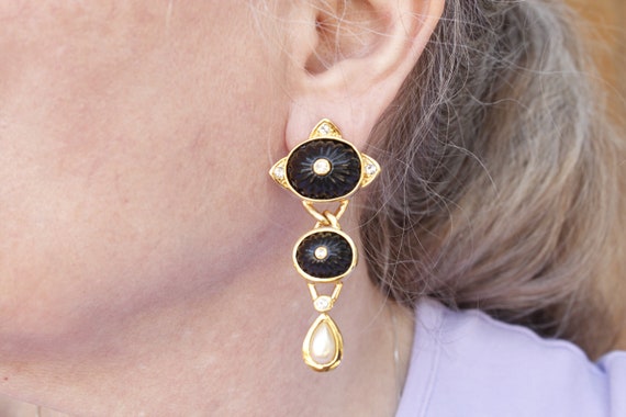 Vintage Hutton Wilkinson Dangle Earrings Gold Ton… - image 2