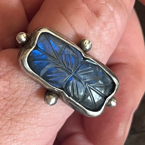 Size 10.5 Carved Labradorite Ring