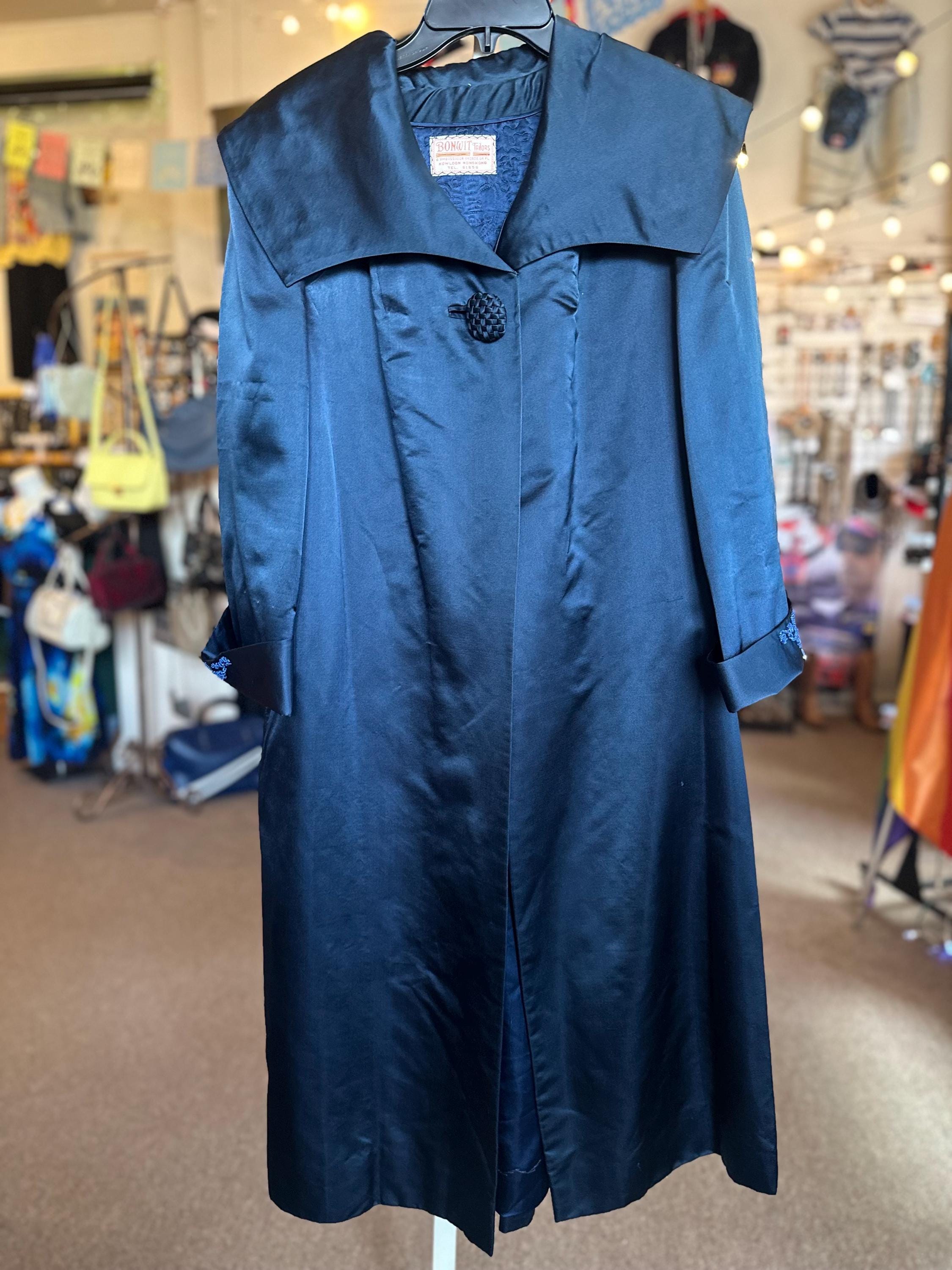 1950/1960's Bonwit Teller Tailor Silk Satin Robe Coat Hong Kong Import