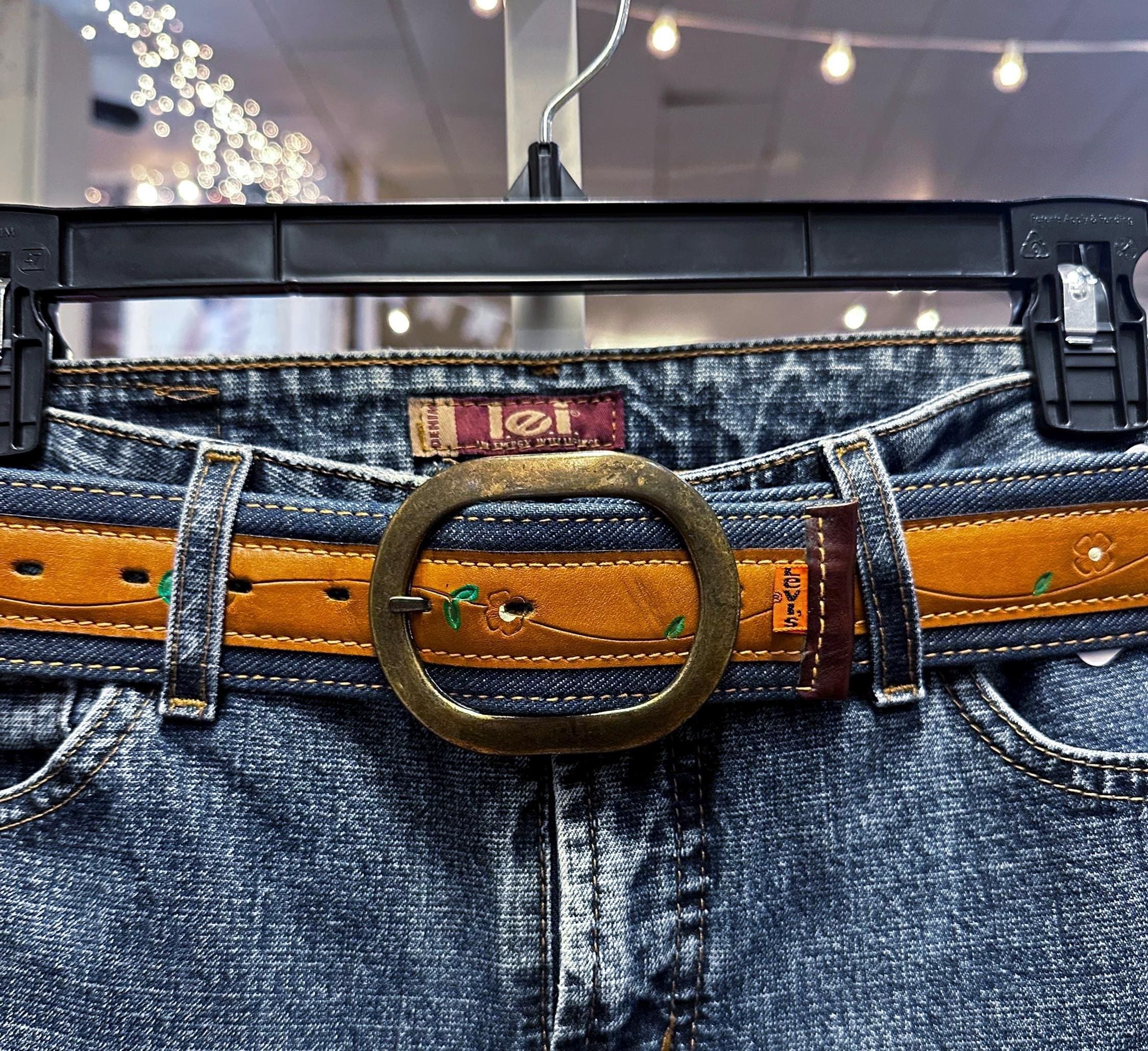 Vintage‎ 70s Levi\'s Belt Woman 34 Leather Denim Flower Child Power Orange Tab Very Cool and Vintage 1970 main image 4