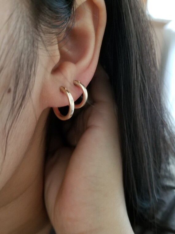 Hoop Earrings gold Filled Hoops 13mm Hoops 15mm Hoops click Hoop