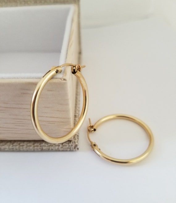 Beautiful hoop earrings deals
