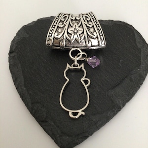 Cat Scarf Bail: Zinc Alloy Animal Scarf Ring with Lilac Bead