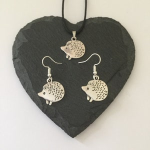 Hedgehog Jewelry Set: Zinc Alloy Necklace and Earrings