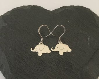 Sterling Silver elephant earrings / elephant jewellery / wildlife jewellery / animal jewellery / animal lover gift