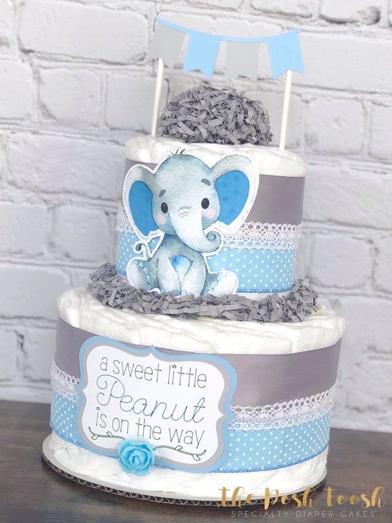 Tarta pañales  Baby shower gifts, Baby shower, Diaper cake