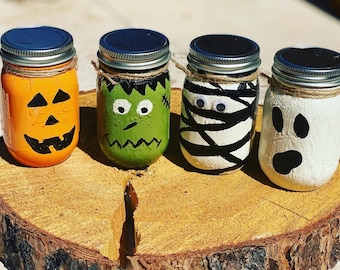 Mini Halloween Jars
