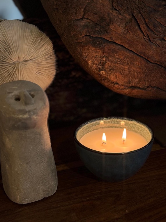 Hand-Poured Soy Candle - Vanilla Caramel (Bowl)