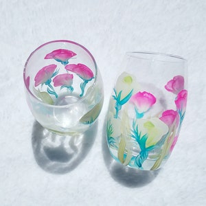 Bicchieri da vino dipinti a mano senza stelo Rosa Rosa Giallo Rose Mamma Regalo Compleanno Nonna Regalo Fiori floreali Tumbler per lei Decorato