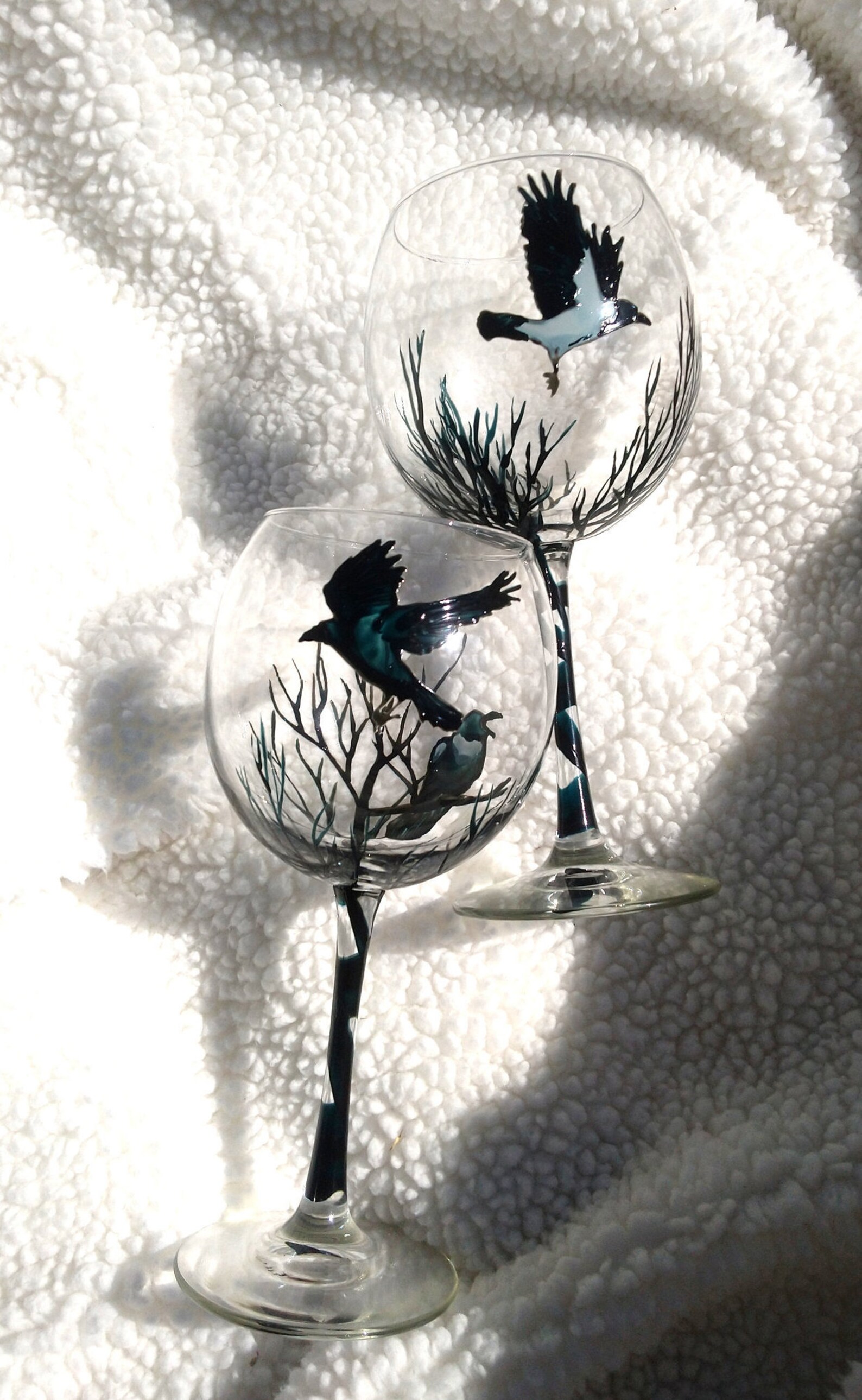 2 Raven glasses gift Wine glasses Hand painted 16 oz Crows Etsy