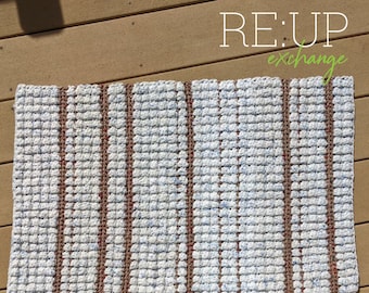 Recycled Plastic Plarn Striped Bobble Rug Pattern