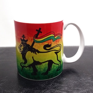 Lion of Judah on Rasta Flag-Mug