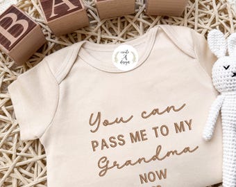 Embroidered Pass Me To Grandma Baby Onesie®, Grandma pregnancy announcement Gift for New Grandma, Favorite Grandma Baby Onesie®