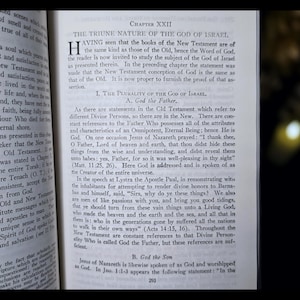 The Eternal God: Spiritual Book Antique Bible genre Christian Catholic Torah