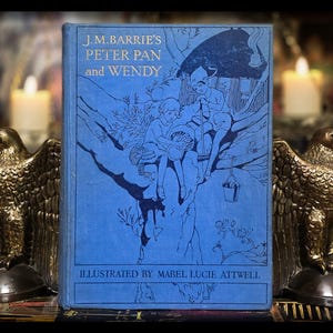 1950 Peter Pan Antiguo Peter y Wendy Nunca Jamás Libro Coleccionista Obra de Arte Regalo Cuento de Hadas Cuento de Hadas Clásico Libro Infantil J.M. Barrie