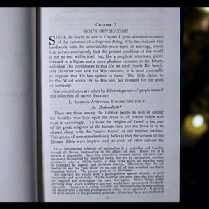 The Eternal God: Spiritual Book Antique Bible genre Christian Catholic Torah
