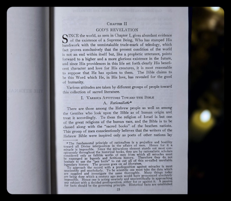 The Eternal God: Spiritual Book Antique Bible genre Christian Catholic Torah