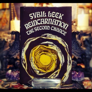 Reincarnation Book the second chance Past Lives Sybil Leek metaphysical occult book esoteric astral plane ancient Egypt egyptian gift book