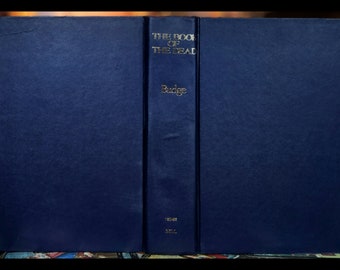 Egyptian Book of the Dead: Spells, Mythology, Art - 704 Pages