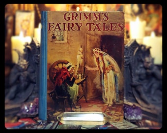 Libro de cuentos de hadas de los hermanos Grimm de 1924: Mitología alemana antigua ilustrada.