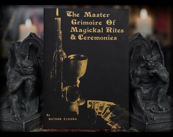 Master Grimoire: Witchcraft, Spells, and Occult Rites, 1982 UK Edition